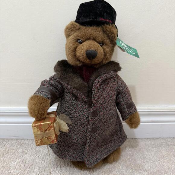 Other - Rust “Oliver” Moss 16” Christmas Plush Bear Collectible